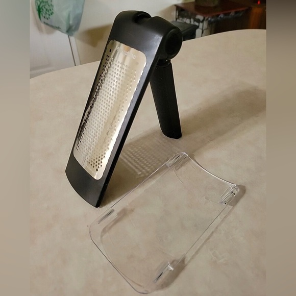 Pampered Chef Kitchen Pampered Chef Microplane Adjustable Fine